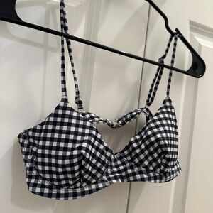 Gingham patterned black and white bikini set, high cut bottoms, removable pads!